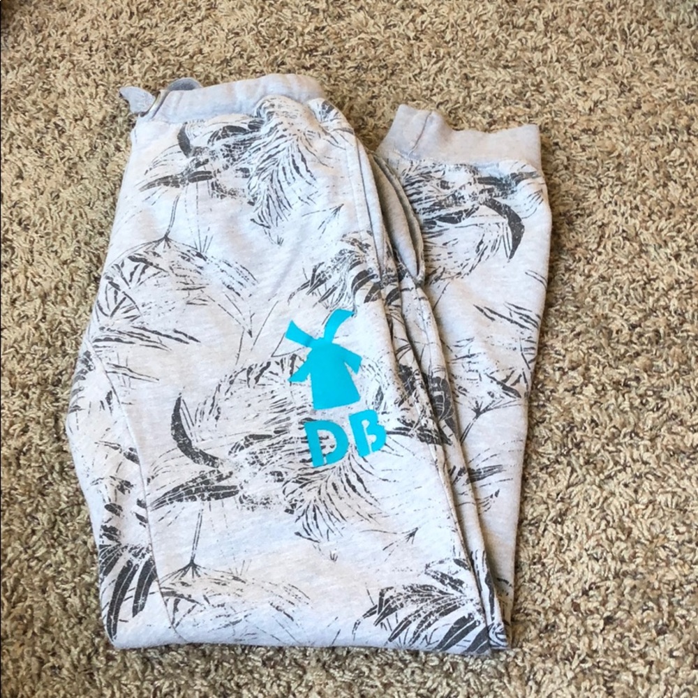 Dutch bros joggers